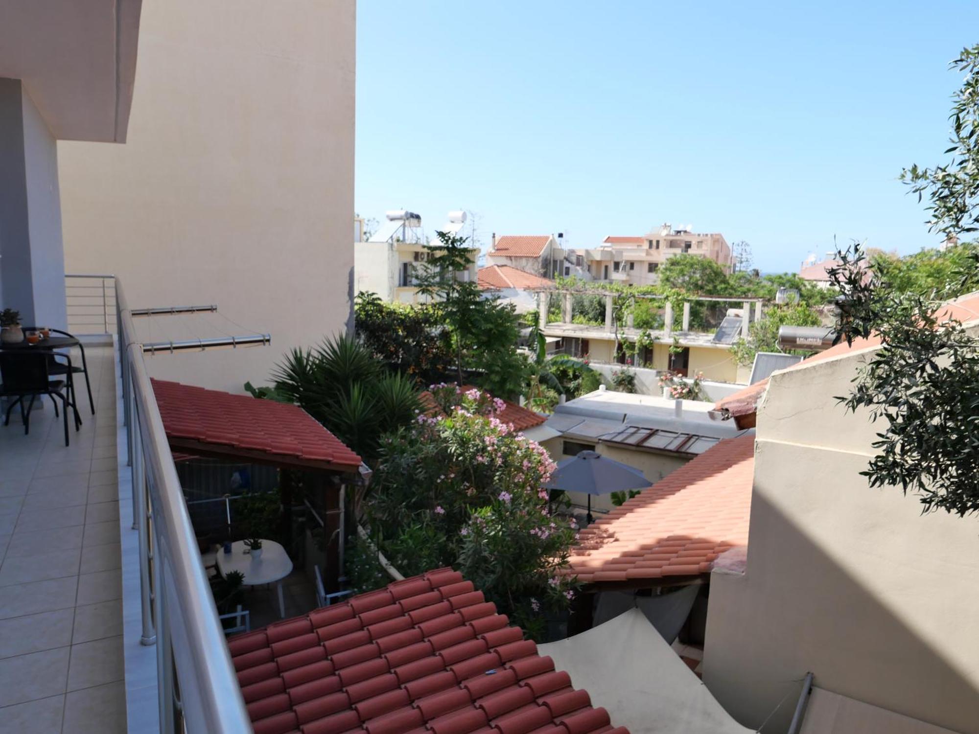 Chania Locals Chrissi Akti Chania Exterior foto